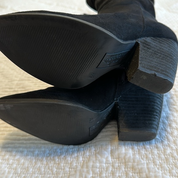 Charles by Charles David Black Point-toe Womens Boots Size 6M - Picture 6 of 13